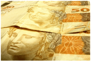 Descubra como solicitar um Empréstimo Simplic com nosso guia completo e prático