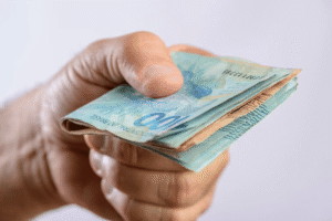 Empréstimo Simplic: taxas de juros, prazos, como solicitar e mais informações