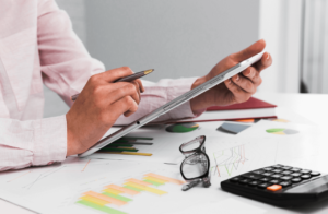 Planejamento financeiro: estratégias para gerenciar seu orçamento após um aumento de receita